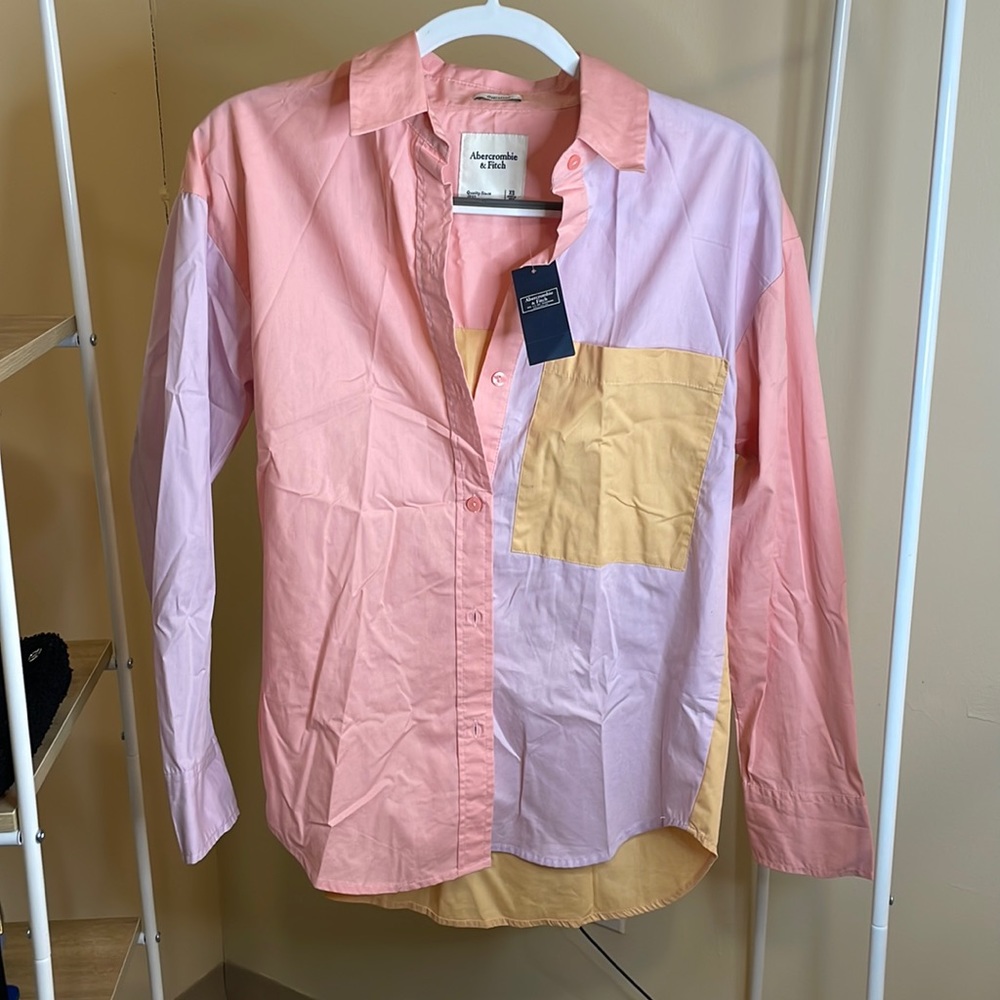 NWT Abercrombie Button-Up
